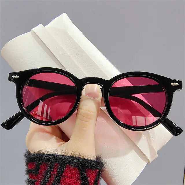 Classic Round Sunglasses for Men and Women (Black/Yellow)